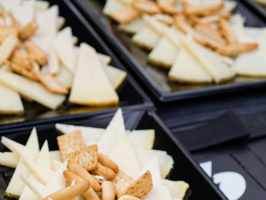 Quesos y picos del catering BB&Food